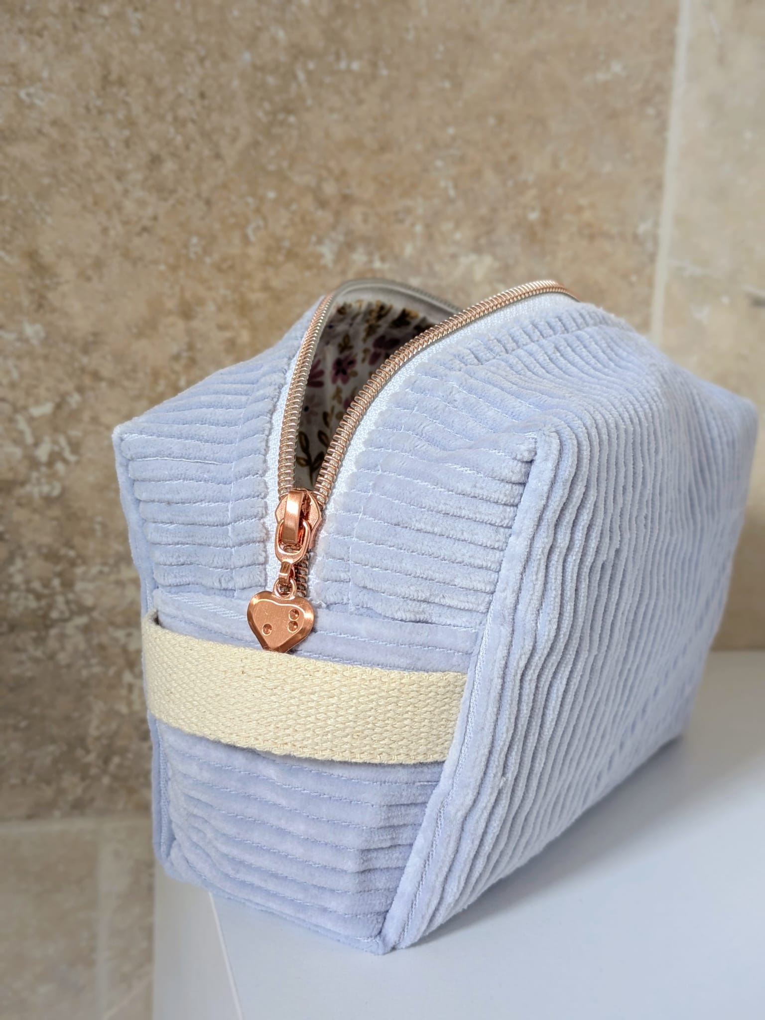trousse velours bleu fermeture eclaiR  or rose