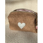 trousse beauté moumoute taupe coeur blanc