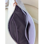 sac demi lune gris blanc doublure parme