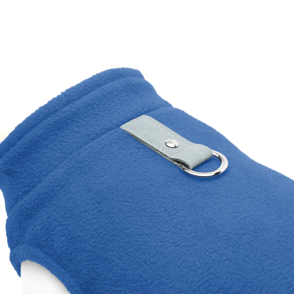 gooby-blue-fleece-vest-with-gray-tag-d-ring-leash-attachment-detail-view-1024x1024px