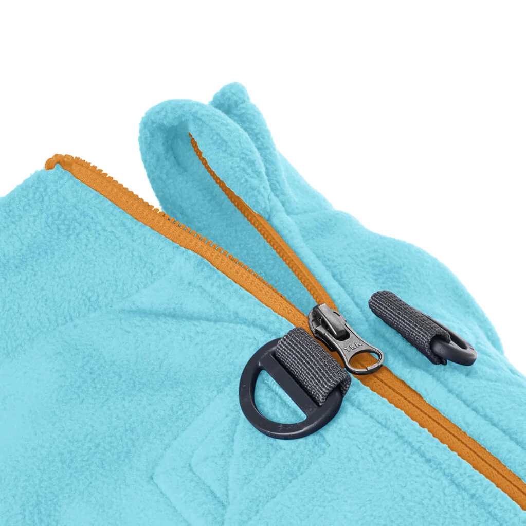 gooby-turquoise-zip-up-fleece-vest-zipper-closure-and-d-ring-leash-attachments-detail-view-1024x1024px