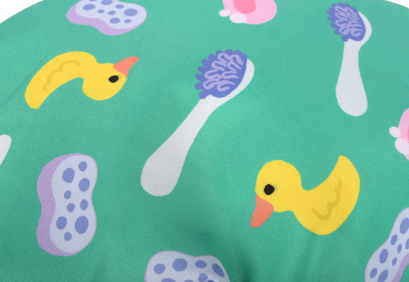 P.L.A.Y.SplishSplash_ShowerQuack3_LowRes_92f0e37a-30cf-47f1-a190-34af5d362ab8