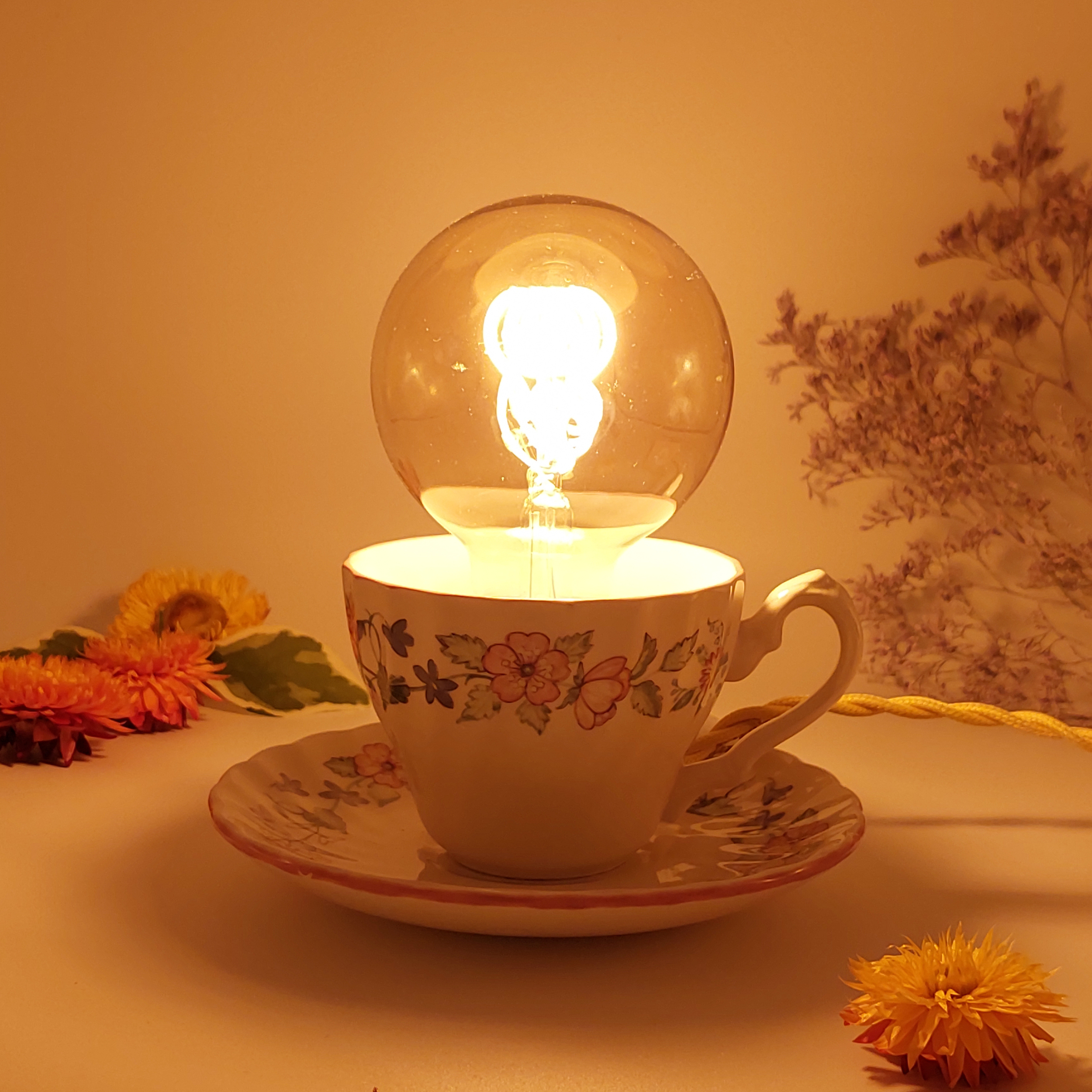 TST202201 Lampe tasse à thé