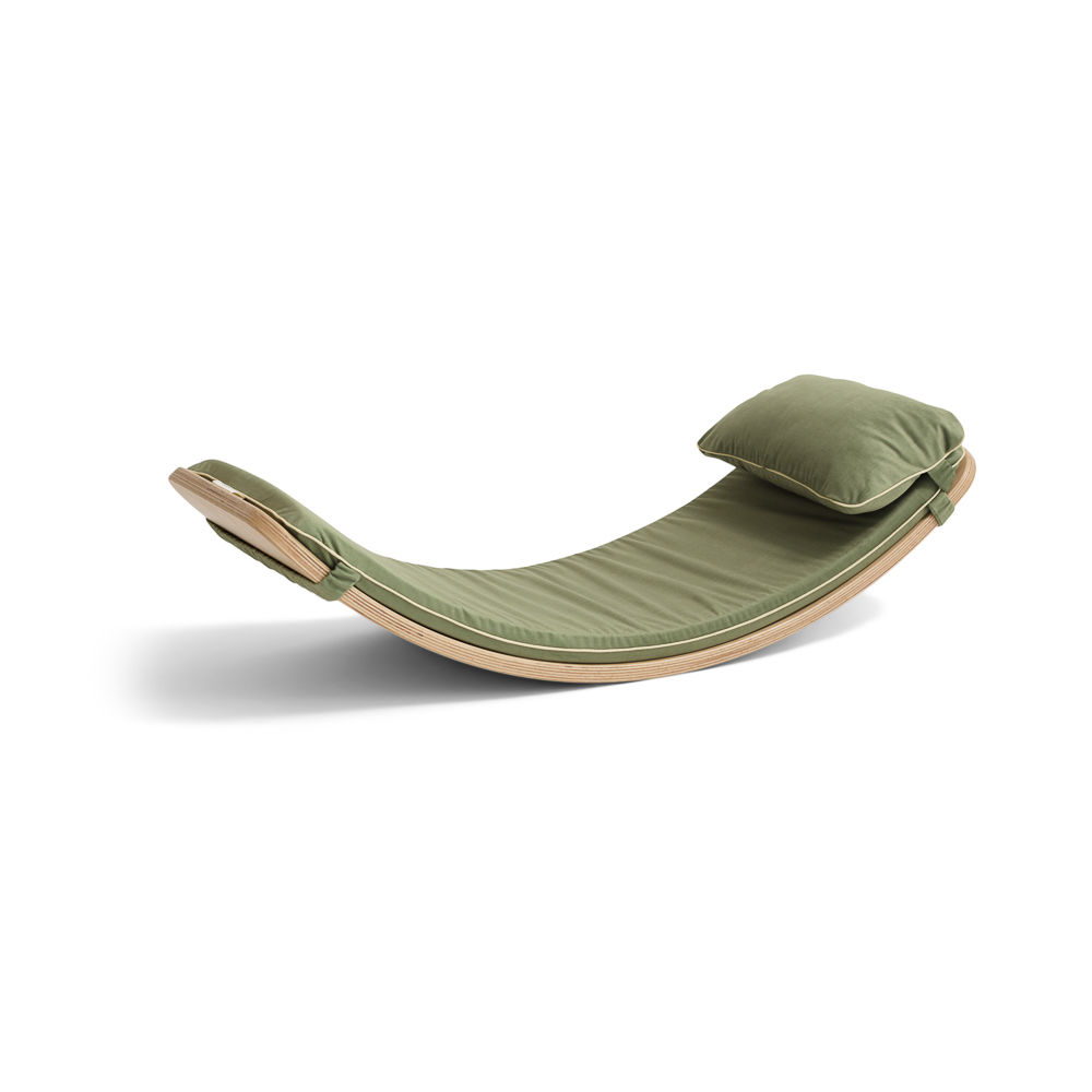Wobbel deck  and pillow olive