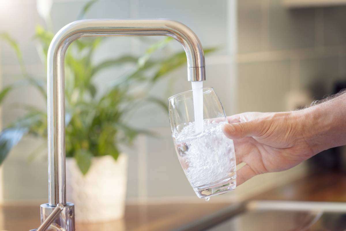 Comment améliorer la qualité de l'eau du robinet ?