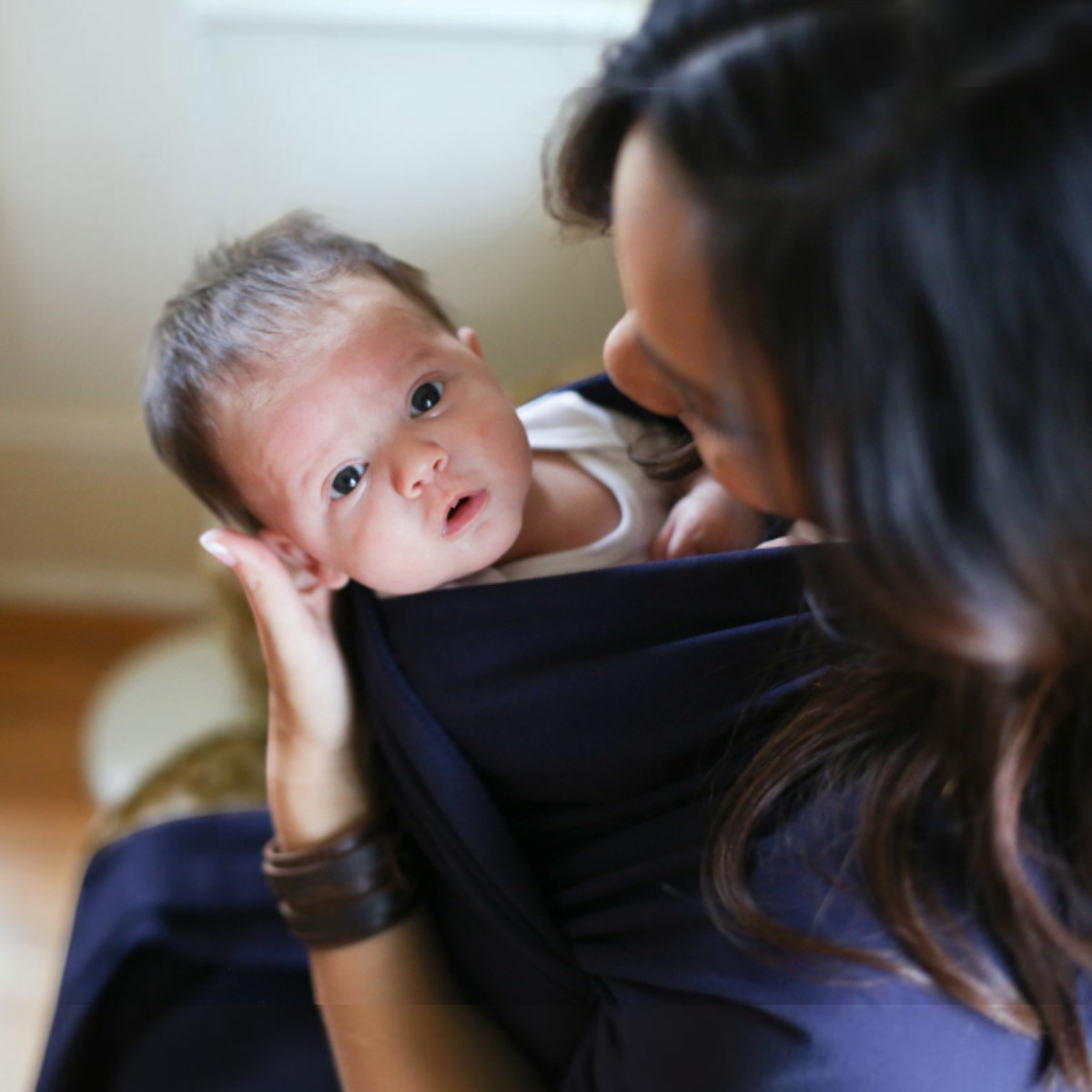 Boba wrap bleu marine - nourrisson