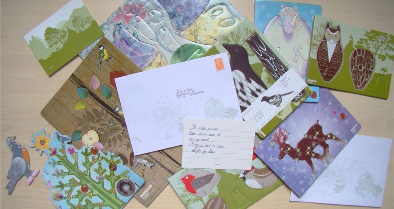 2092-carte-postale-kidsonroof-arbre-de-la-vie-totem-pop-out-cards