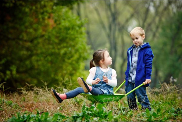 Brouette enfant verte  Nature & Découvertes