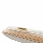Détail du matelas Wobbel Deck Original Quartz avec l’étiquette Wobbel