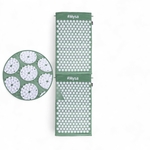 Tapis d’acupression Mysa XXL vert ouvert avec vue rapprochée des couronnes à pointes blanches