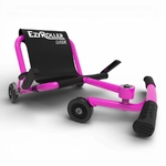 Kart EzyRoller Classic rose vu de trois-quarts, véhicule sans pédale pour enfant