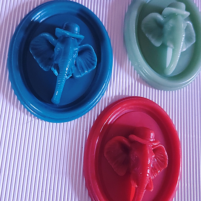 Eléphant : camée en cire parfumé