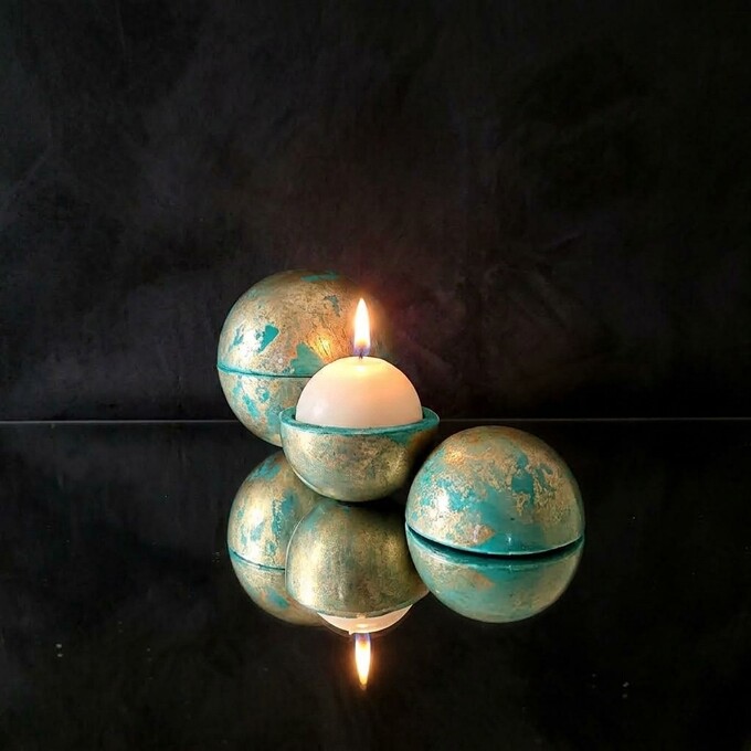 Ambiance fraîcheur avec le globe émeraude, création originale de PonPon Curiositas 