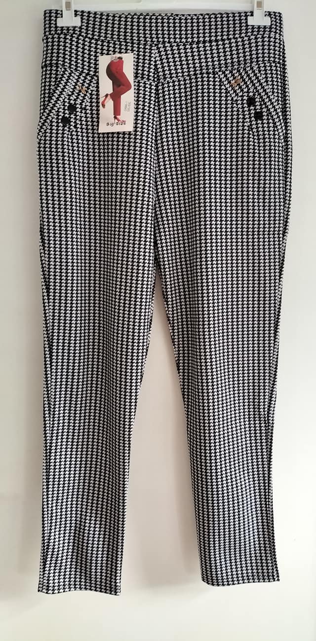 Pantalon blanc à carreaux (1)