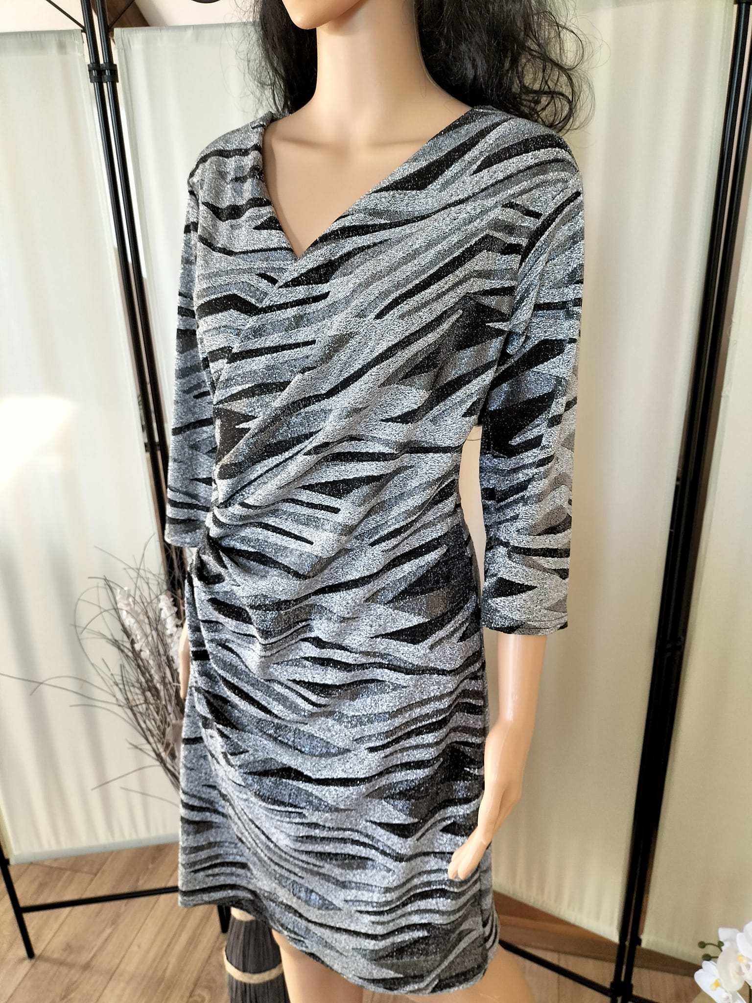 Robe noire et argentée (3)