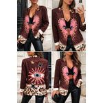 Blazer audacieux et miroir stylé