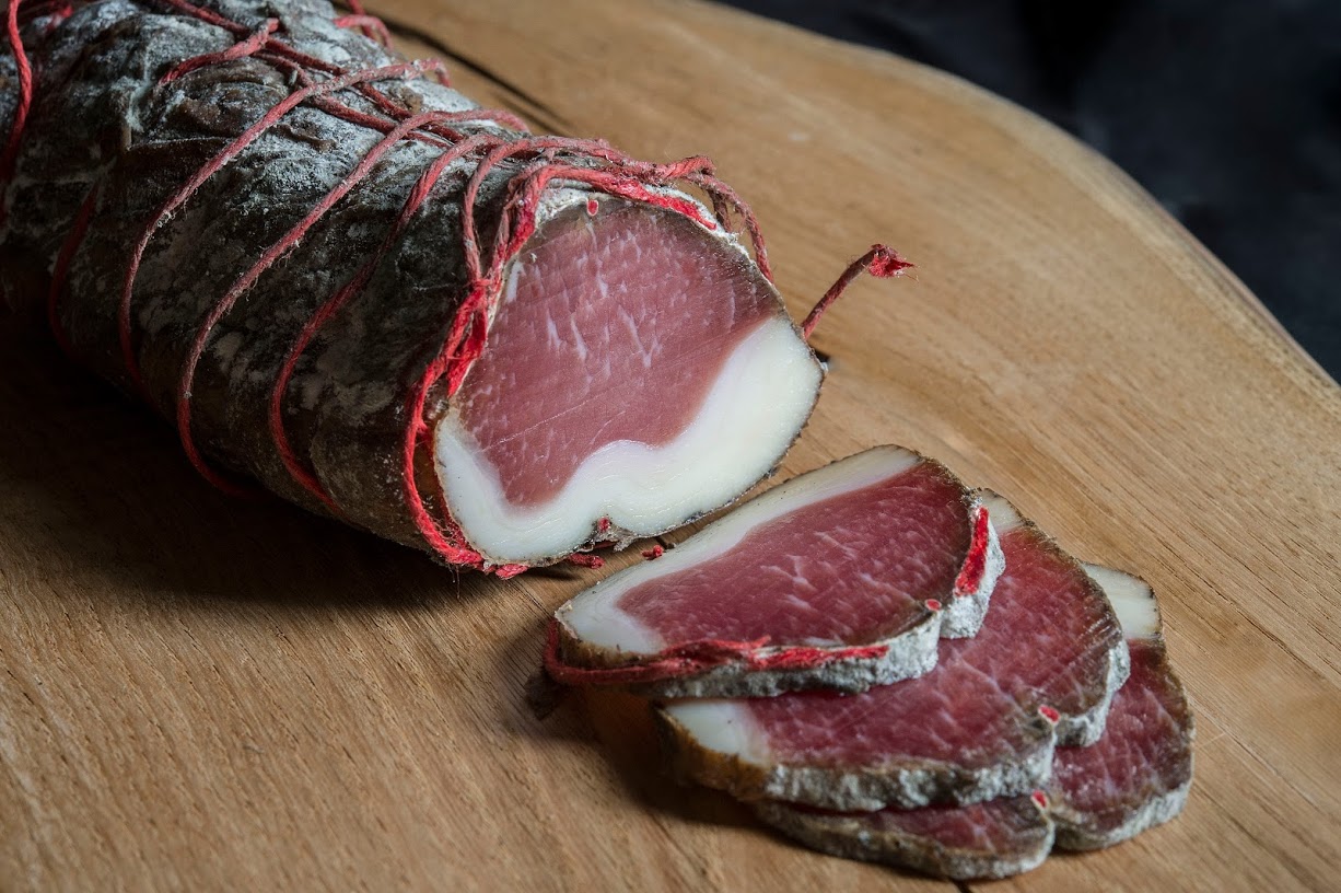 Charcuterie Corse Lonzu www.luxfood-shop.fr