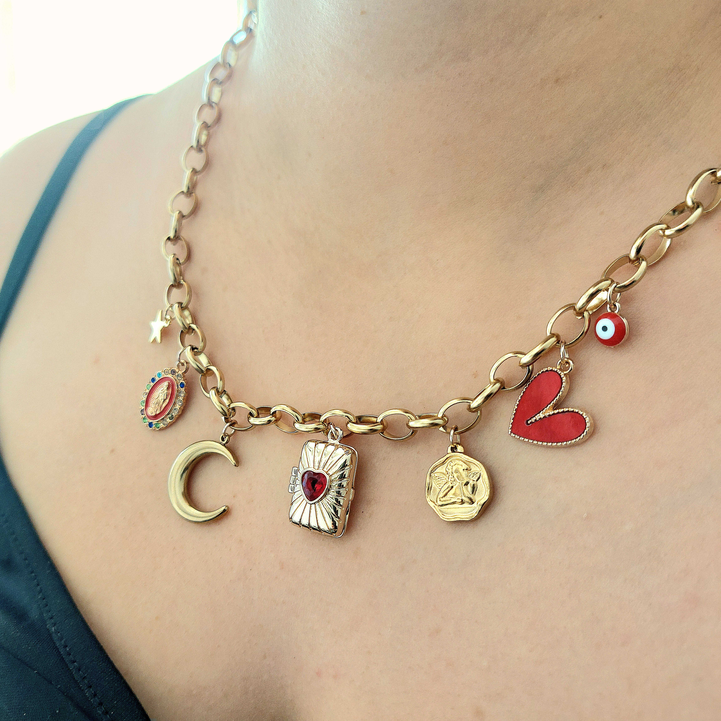 Collier Paola - Charms Or et Rouge - Médaillon personnalisable
