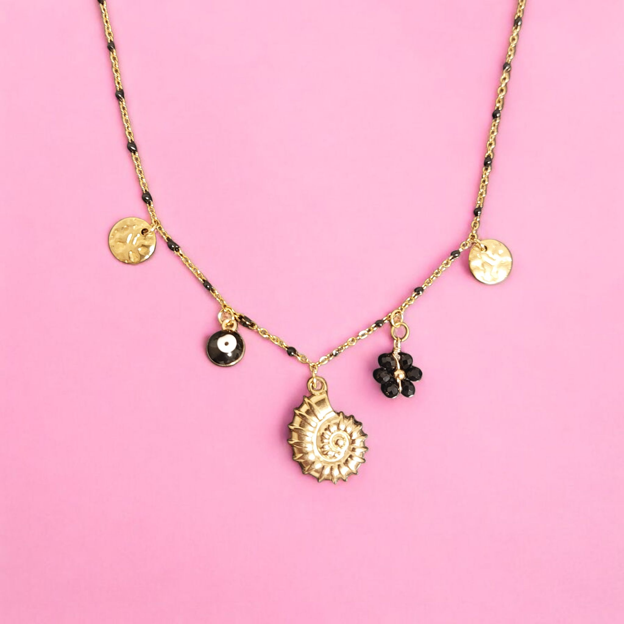 Collier en acier inoxydable - Charms plaques dorées, œil noir, fleur