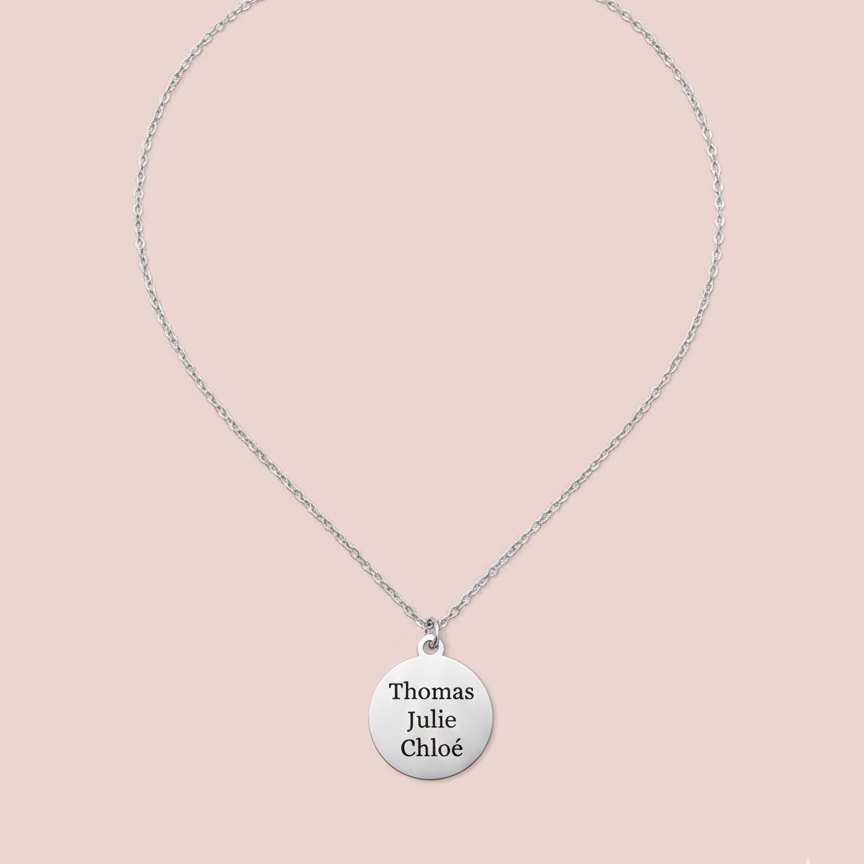 collier médaille argentée prénom