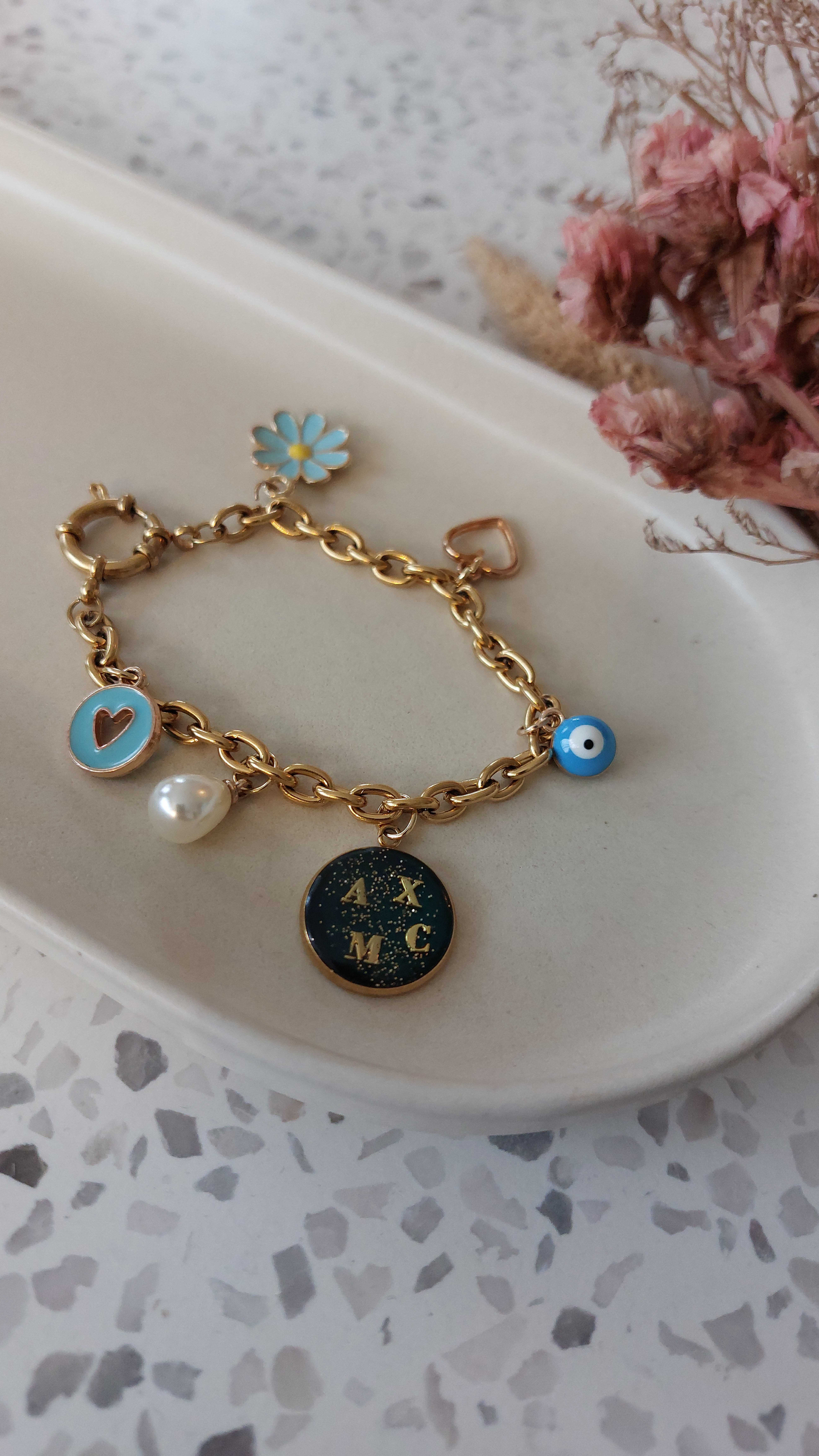 bracelet personnalise 4 initiales