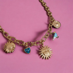 Collier charms marguerite coeur et soleil