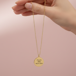 collier dessin enfant suspendu
