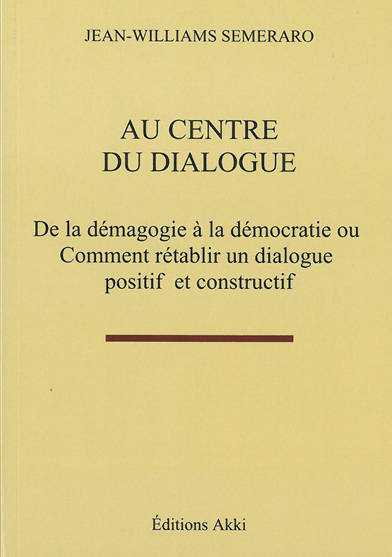 Au centre du dialogue