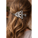 épingle à cheveux viking portée dans cheveux ondulés