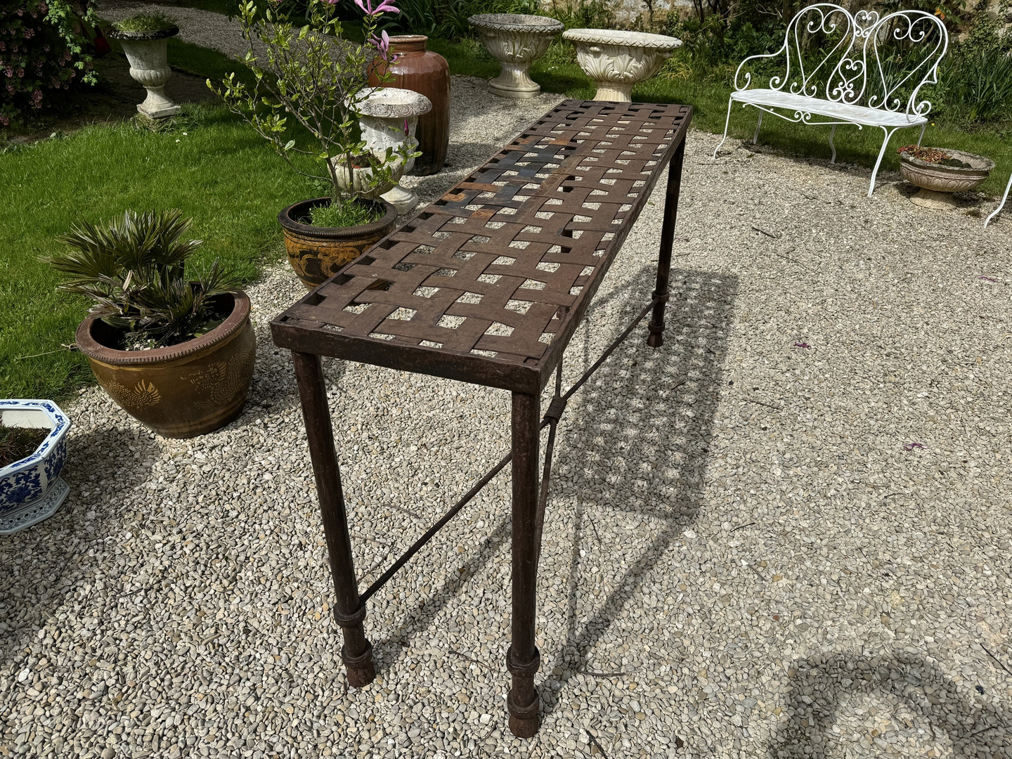 Console en fer forgé - Plateau ajouré et tressé - Galerie Georgette