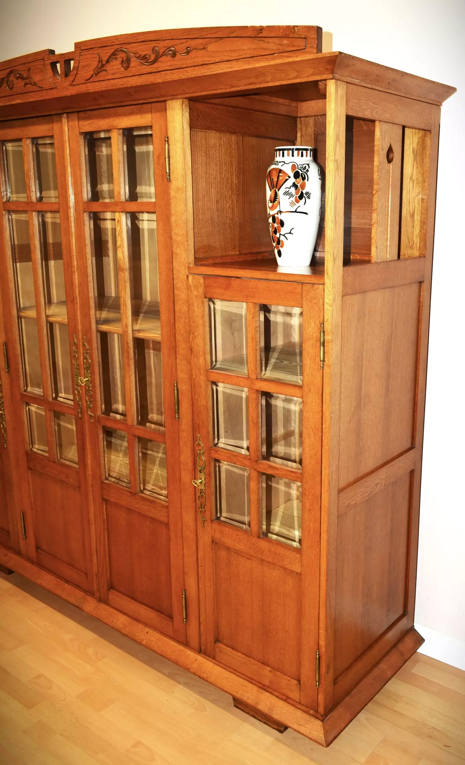 Bibliothèque Art Nouveau chêne Arts &amp; Crafts niches - Galerie Georgette Antiquités Art Nouveau