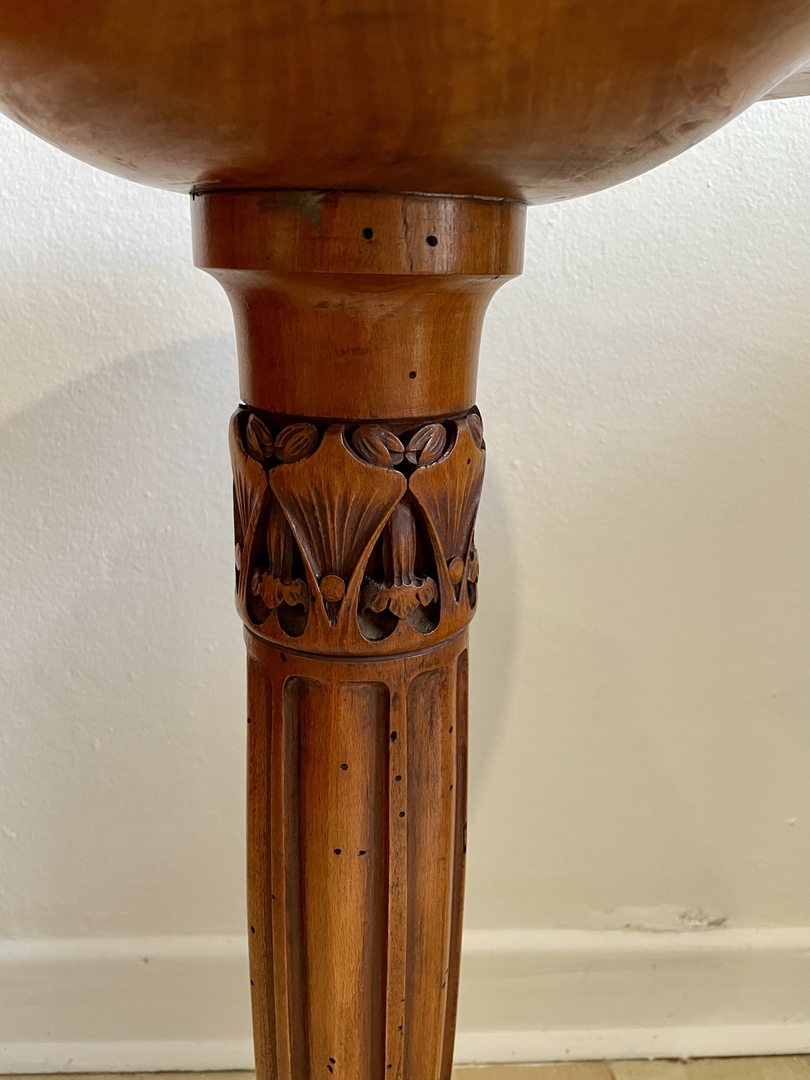 Guéridon signé Majorelle motifs floraux - Guéridon Art Nouveau - Galerie Georgette Antiquités Art Nouveau