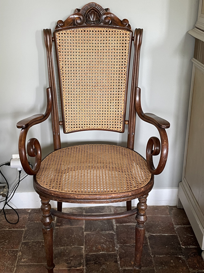 Fauteuil Fischel canné Art Nouveau Autriche - Galerie Georgette Antiquités Art Nouveau