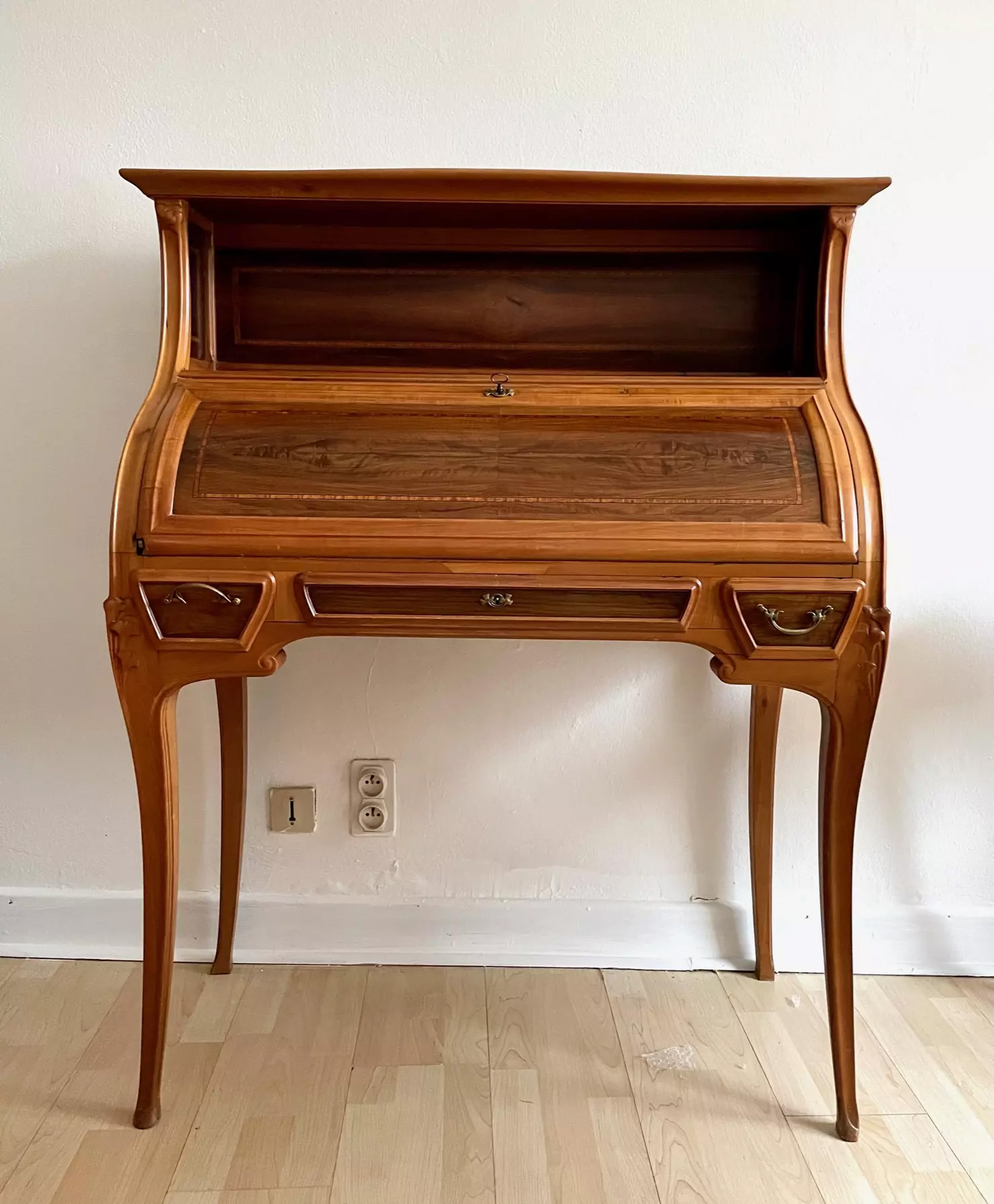 Bureau cylindre Art Nouveau Ecole de Nancy - Bureau de dame - Galerie Georgette Antiquités Art Nouveau