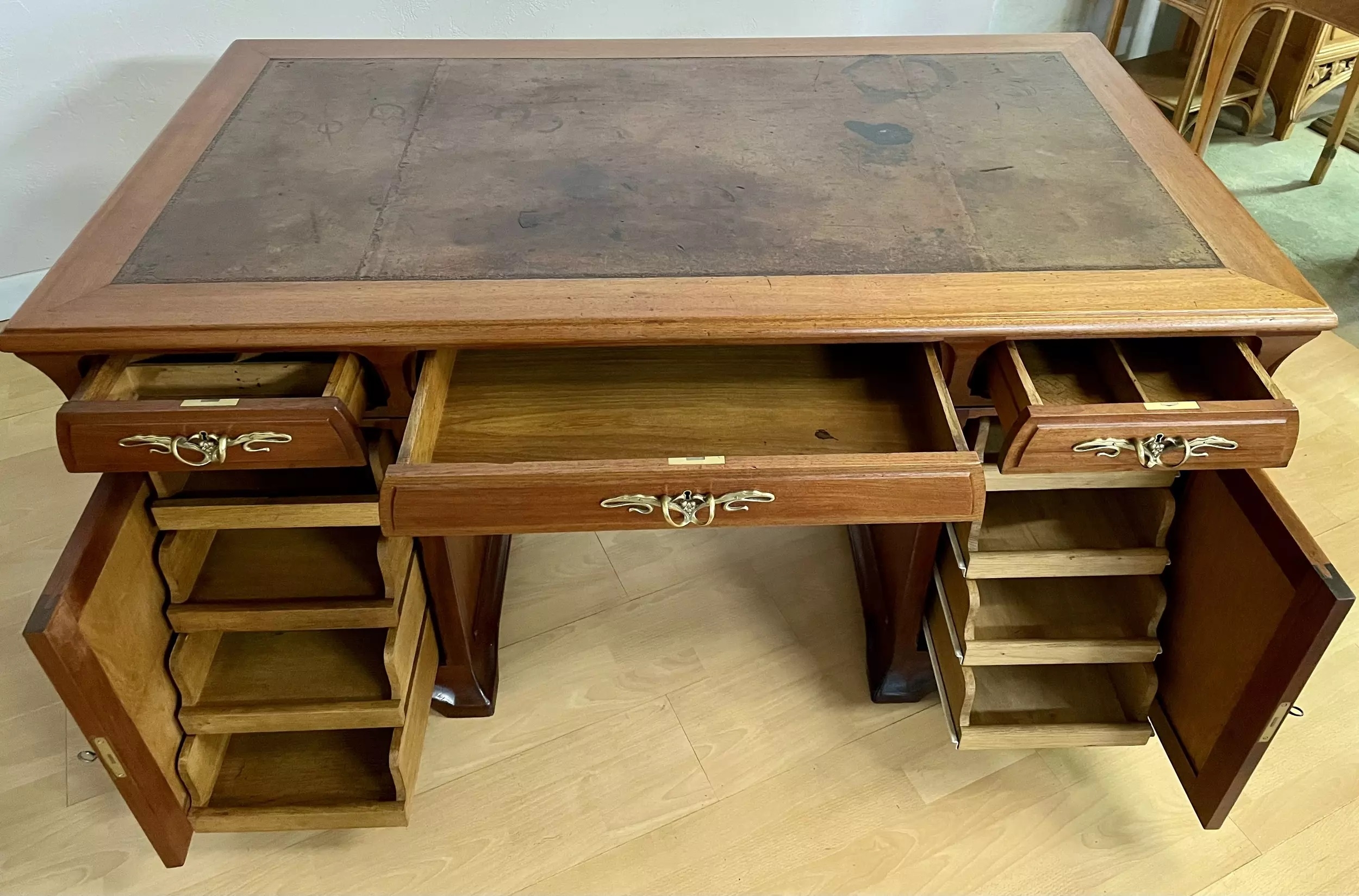Bureau Louis Majorelle - modèle Hémispheres - Art-Nouveau-Galerie Georgette
