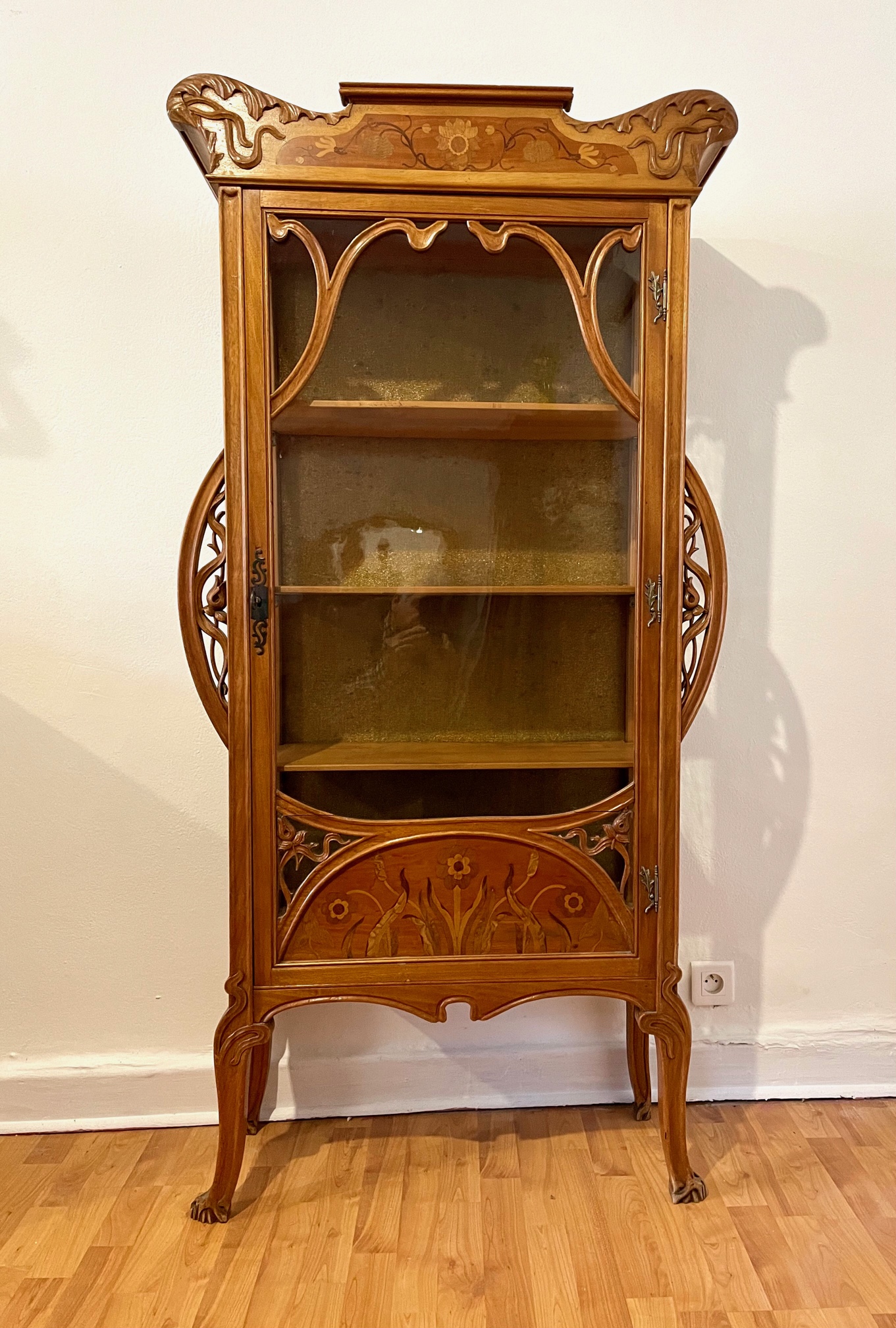 Vitrine Art Nouveau Ecole de Nancy - Galerie Georgette Antiquités Art Nouveau