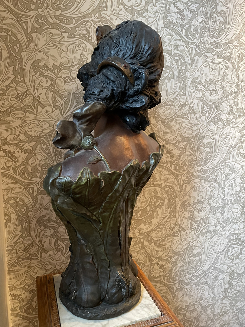 Buste Femme Maure Goldscheider très bon état - Galerie Georgette Antiqué Art Nouveau