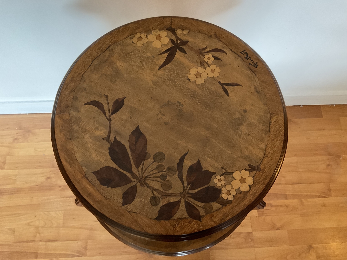 gueridon Majorelle signe -fleur cerisier - galerie Georgette - Art Nouveau