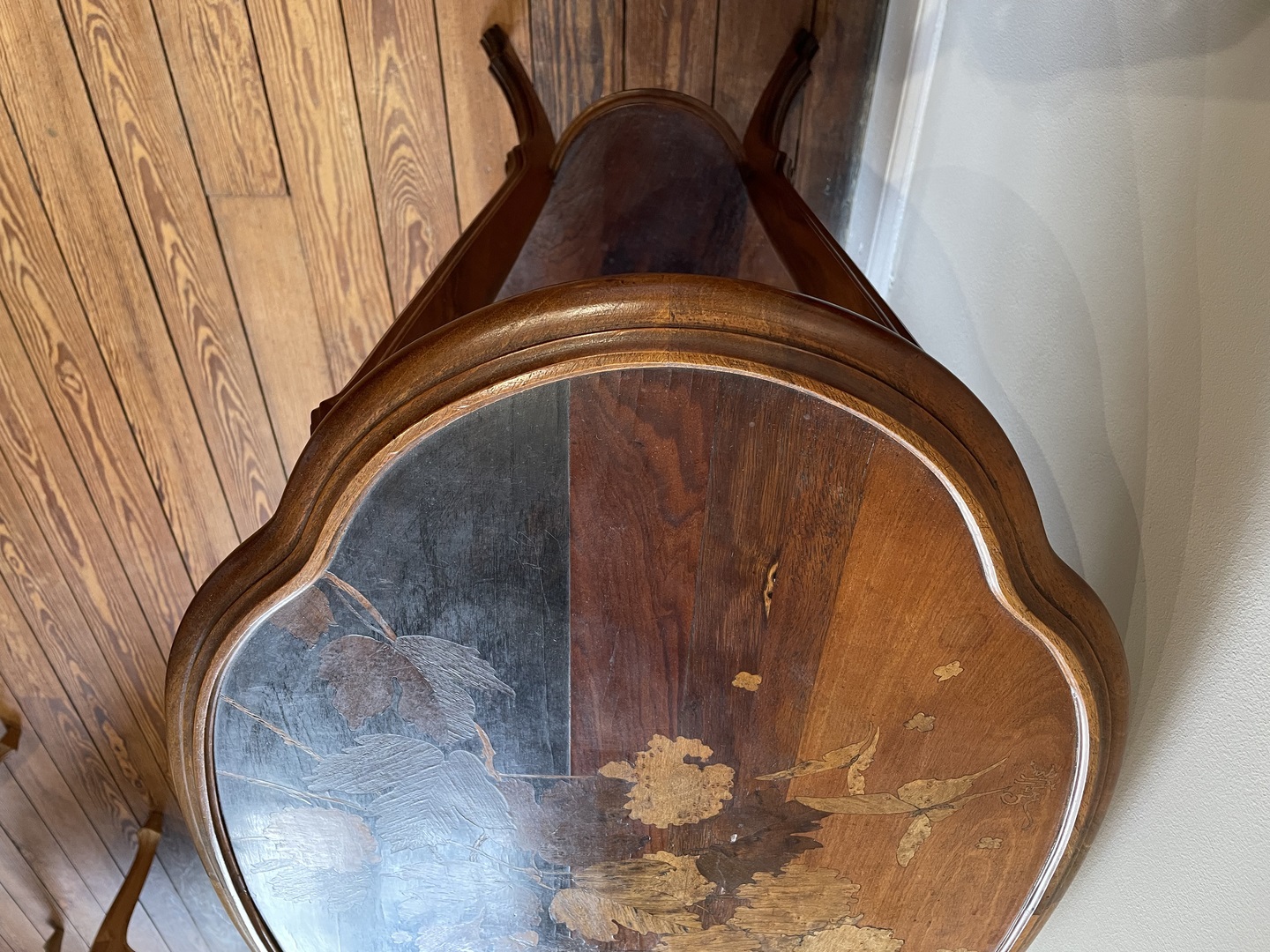 table a the Emile Galle signee - 1900 - Galerie Georgette - Art Nouveau