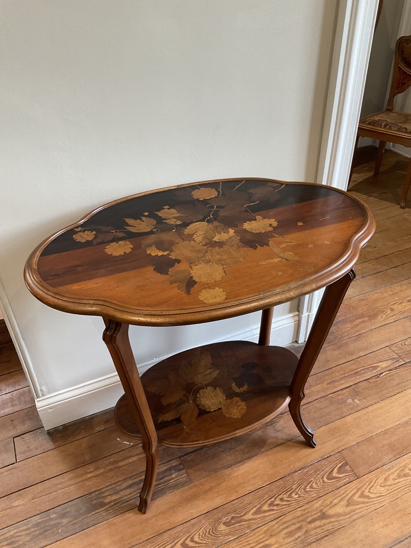 table a the Emile Galle signee - double plateau - Galerie Georgette - Art Nouveau