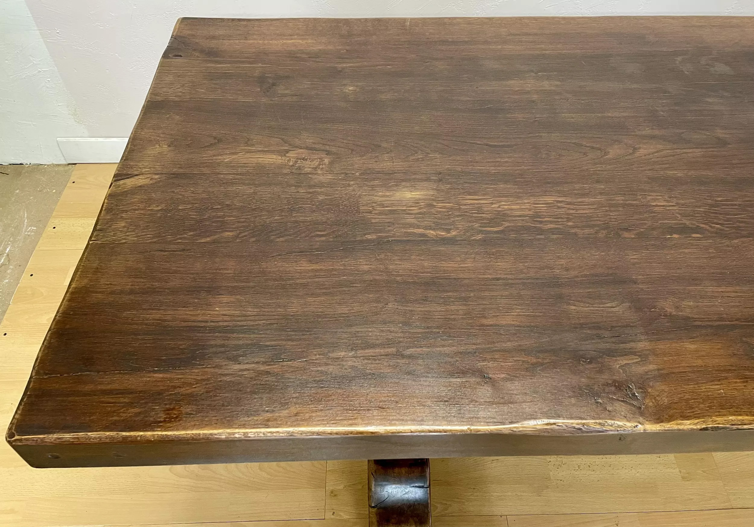 Table Monastère - Galerie Georgette