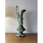 Aiguière Art Nouveau barbotine décor floral fond vert - Galerie Georgette