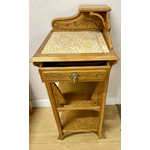 Table de chevet motif lierre et végétaux Art Nouveau École de Nancy - Galerie Georgette