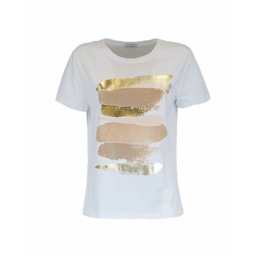 T-shirt trendy or