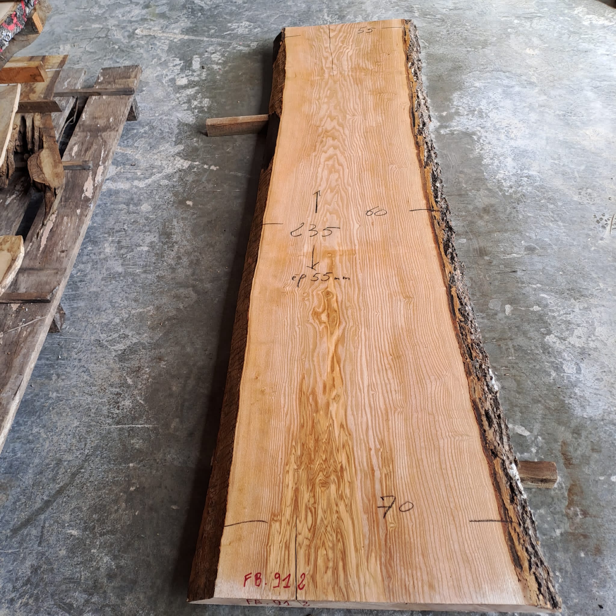 plateau frêne live edge FB912