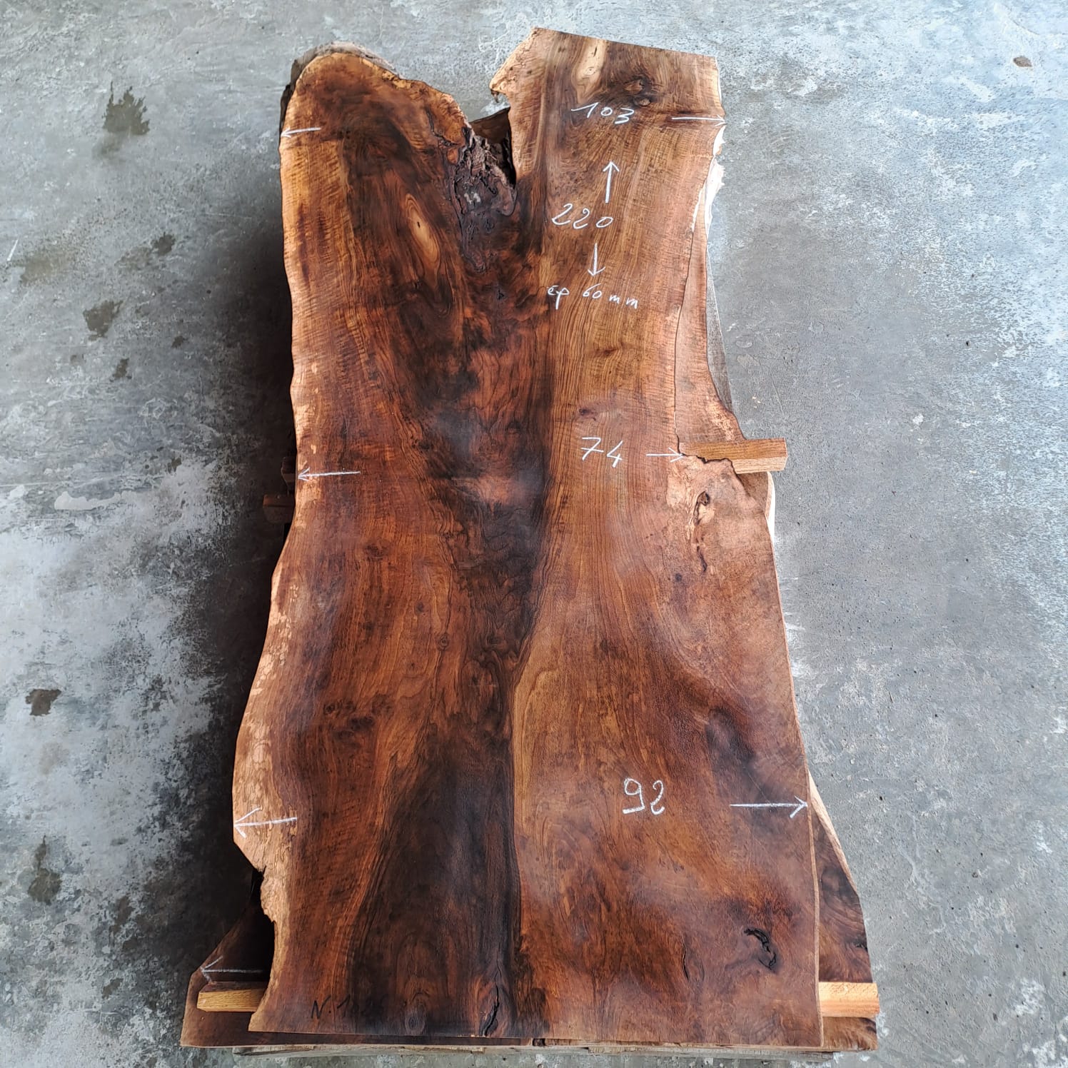 plateau noyer n 1026