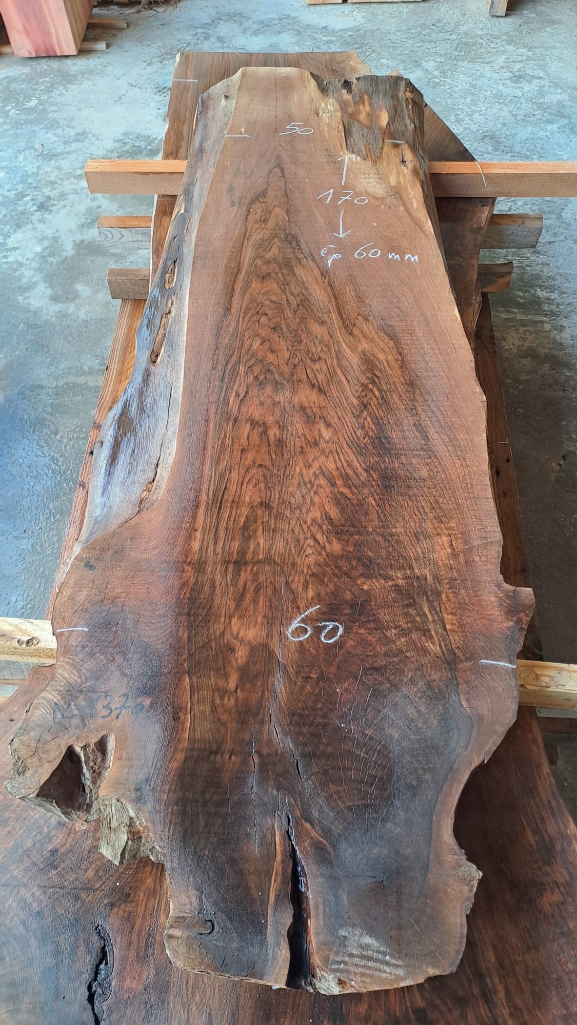 plateau noyer N 1370