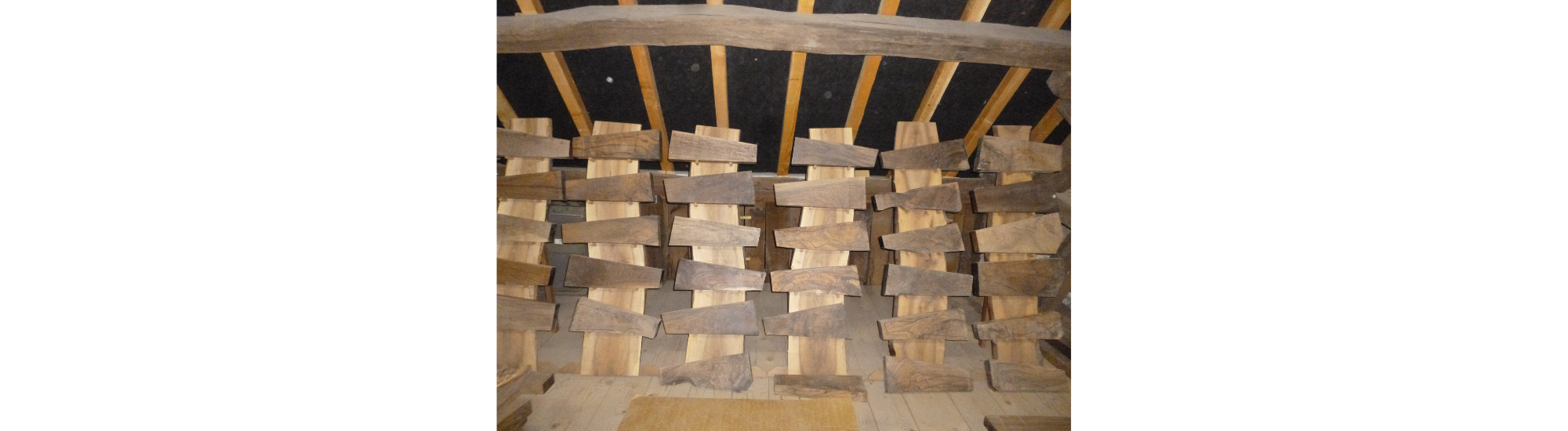 entrepot stockage ebauche crosse fusil 2000 x 550 px