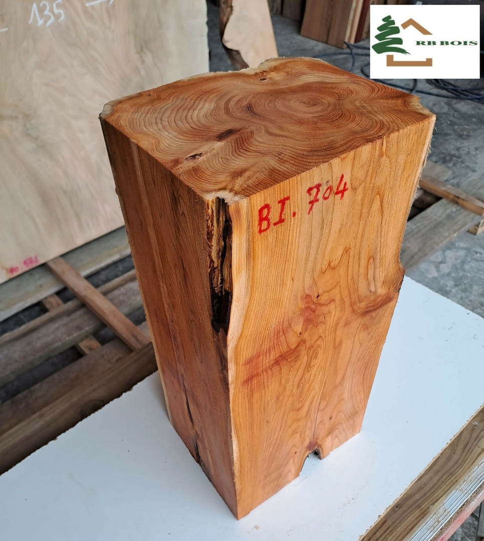 JIEHIN Lot de 24 blocs de bois de tilleul à sculpter, 3 tailles, pour sculpter, blocs de bois de tilleul, pour travaux manuels, sculpture DIY