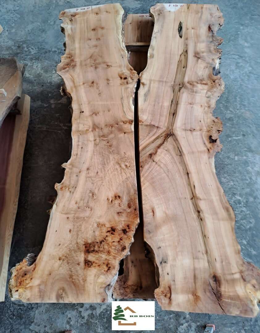 Dalle En érable à Bords Vivants (Live Edge) - Modèle D13 - Dimensions 45 1/2" X 10 3/8" X 7/8"